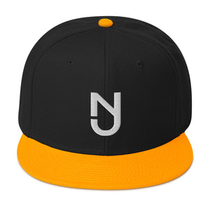 NJ Snapback White logo